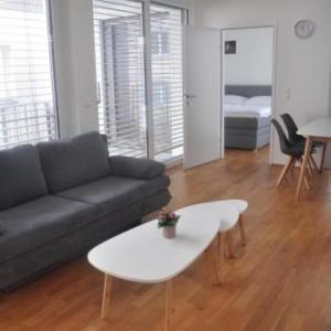 4 Beds and More Vienna Apartments-contactless check-in in Vienna