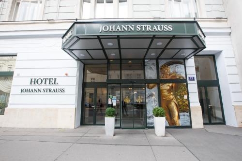 Hotel Johann Strauss - main image