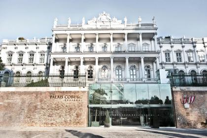 Palais Coburg Hotel Residenz - image 1