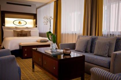 Imperial Riding School Renaissance by Marriott Vienna Hotel - image 17