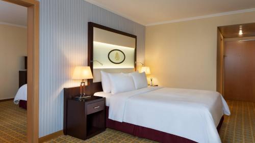 Imperial Riding School Renaissance by Marriott Vienna Hotel - image 6