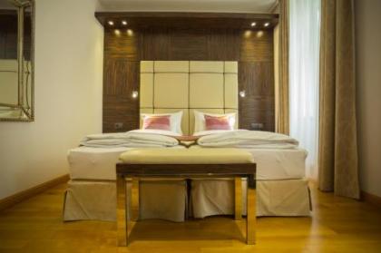 Best Western Plus Hotel Arcadia - image 7