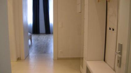 Appartements CHE - image 11