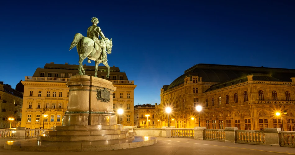 Vienna at Night: Best Bars, Clubs, and Nightlife Spots You Can't Miss