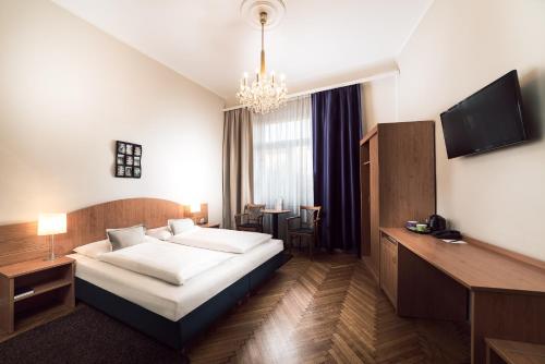 BoutiqueHOTEL Donauwalzer - image 3