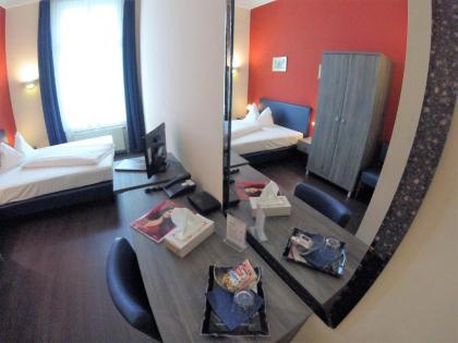 Hotel Pension Excellence - image 14