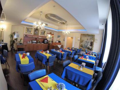 Hotel Pension Excellence - image 18