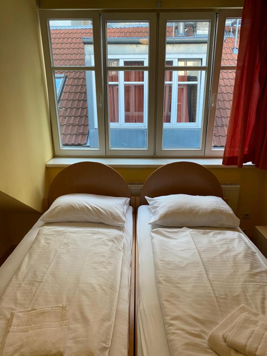 Appartement Pension 700m zum Ring - image 4