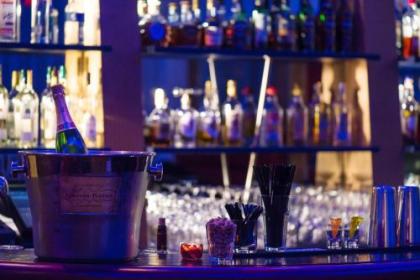 Hotel Boltzmann - image 13