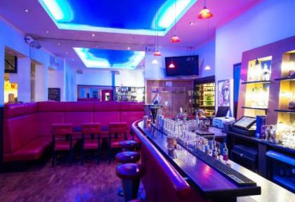 Hotel Boltzmann - image 5