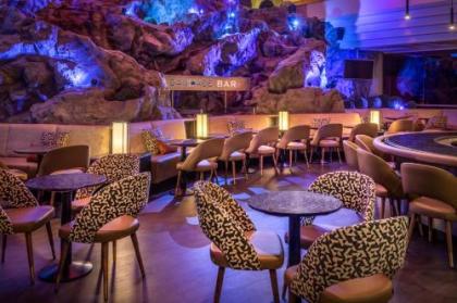 Vienna Marriott Hotel - image 13