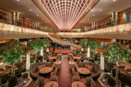 Vienna Marriott Hotel - image 5