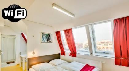 a&t Holiday Hostel - image 12