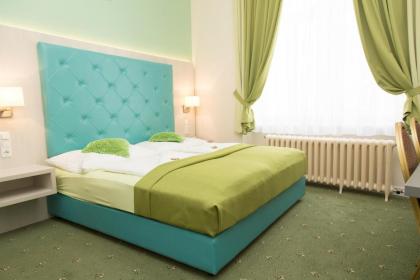 Hotel Odeon - image 9