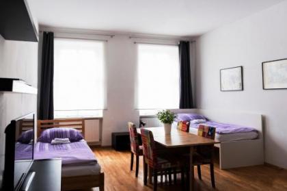 Old Vienna Apartments - image 19