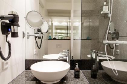 Motel One Wien-Staatsoper - image 17