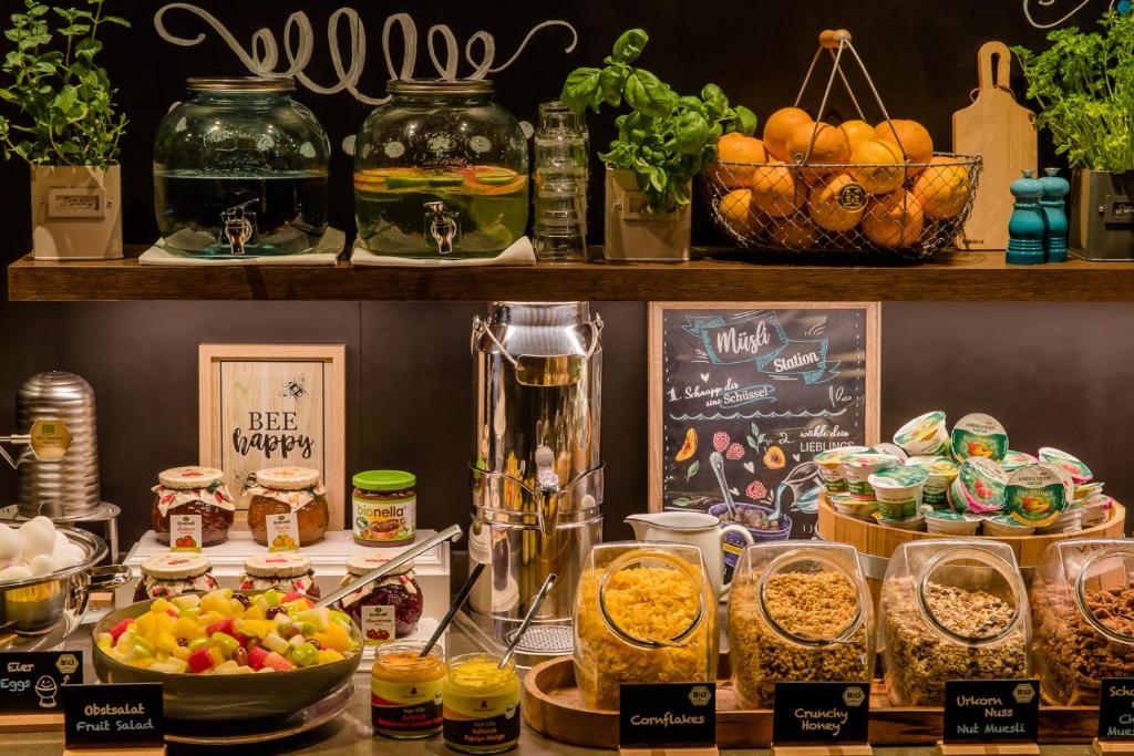 Motel One Wien-Staatsoper - image 4