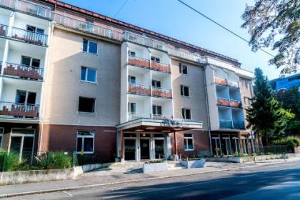 magdas HOTEL - image 8