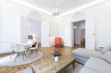 HeyMi Apartments in City Center - image 1