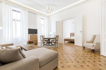 HeyMi Apartments in City Center - image 10