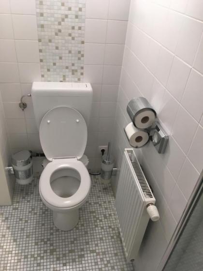 CH-Hotel Luka Budget - image 7