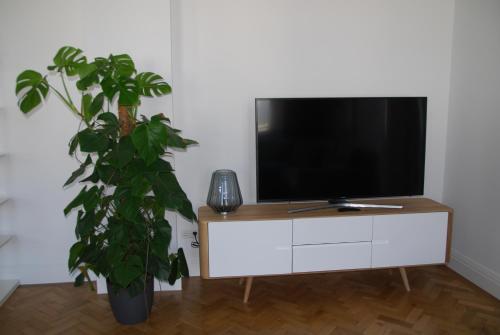 my Home in Vienna - Margareten Smart Apartments - image 5