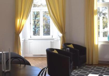 Apartment Vienna Smart Living - image 12