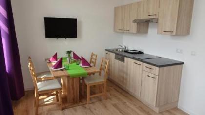 Luna Apartments - image 4