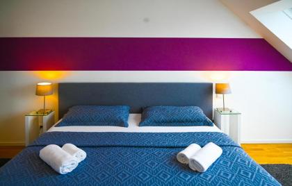Modern Attic Apartment with Air conditioning near City Center - image 11