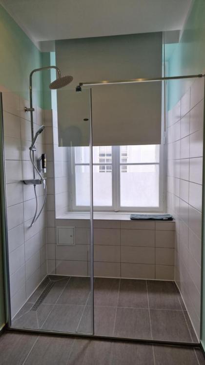 Elegance Wien - image 9