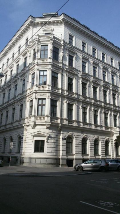 Sobieski Inner Ring Apartments - image 18