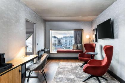 Radisson RED Hotel Vienna - image 22