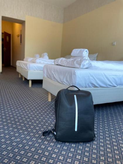 Hotel Tabor Rooms - image 10