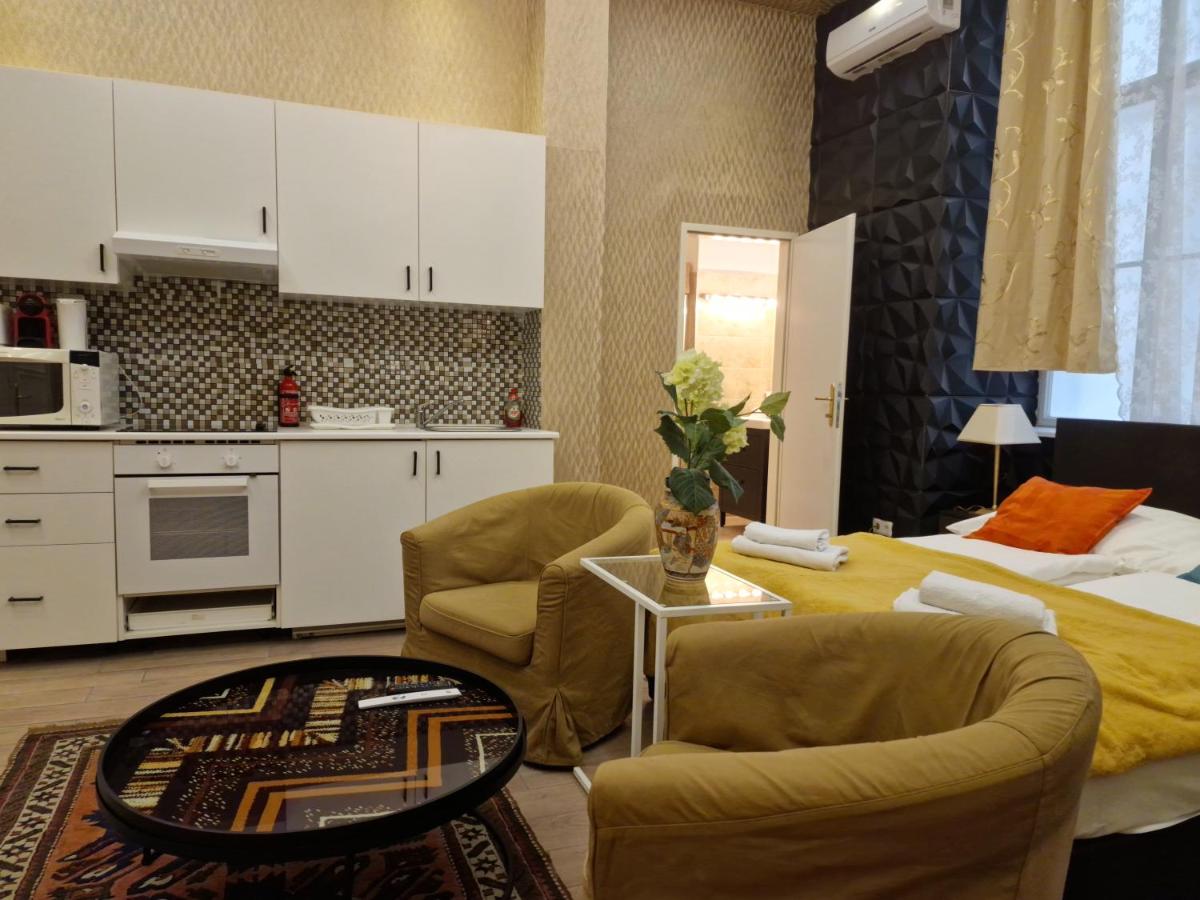 Urban Downtown City Center Apartments - image 5