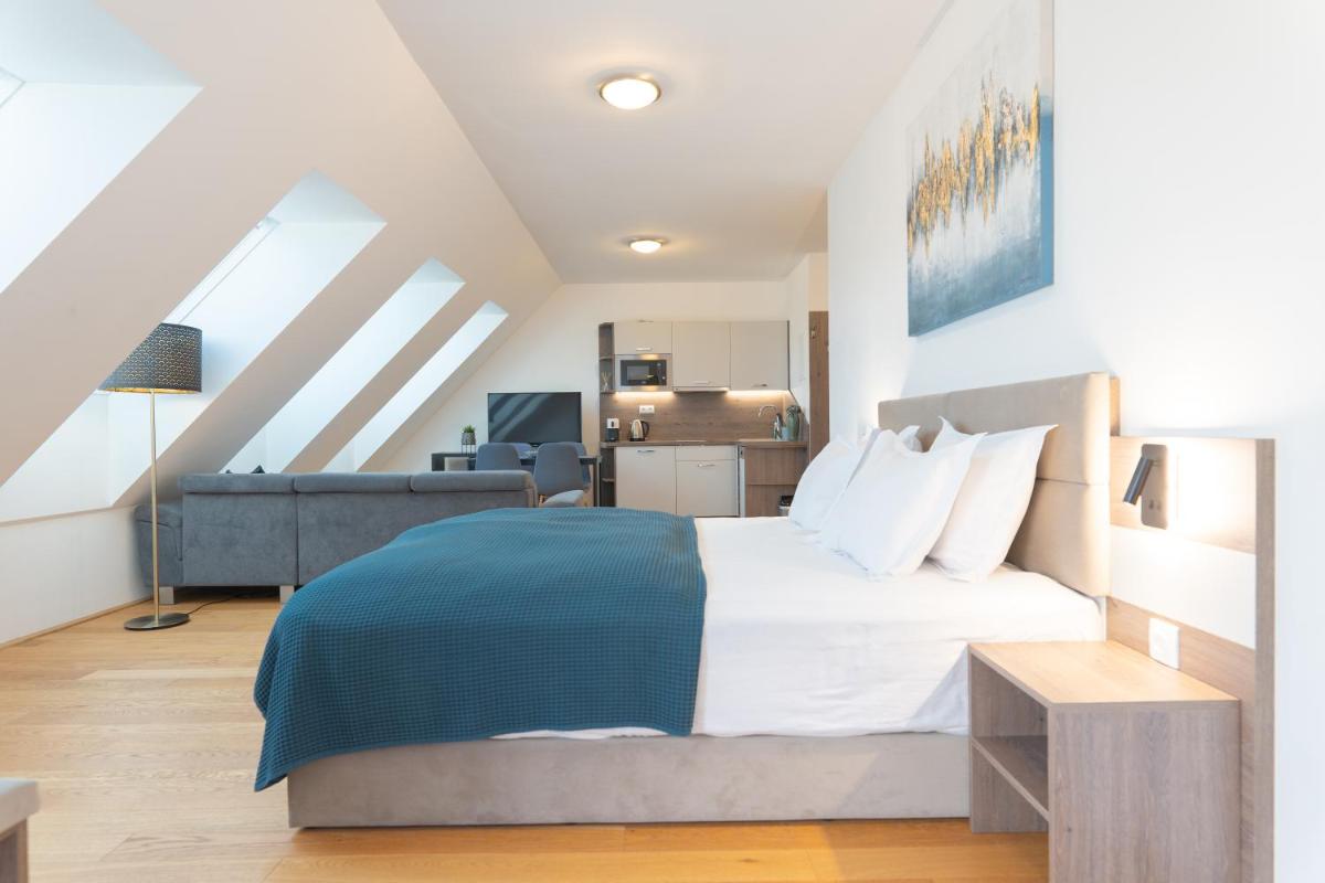 Hotel Triester - main image
