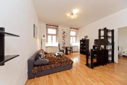 Apartment no. 4 near Vienna Schönbrunn/Westbahnhof - image 2