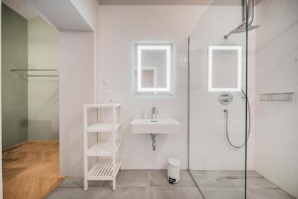 easy flat City Living - image 6