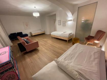 Der Salon Hostel - image 26