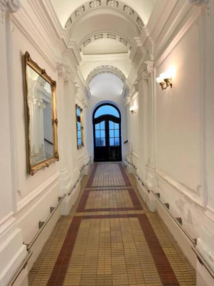 Lady with Fan flat close to City Center and Prater - image 26