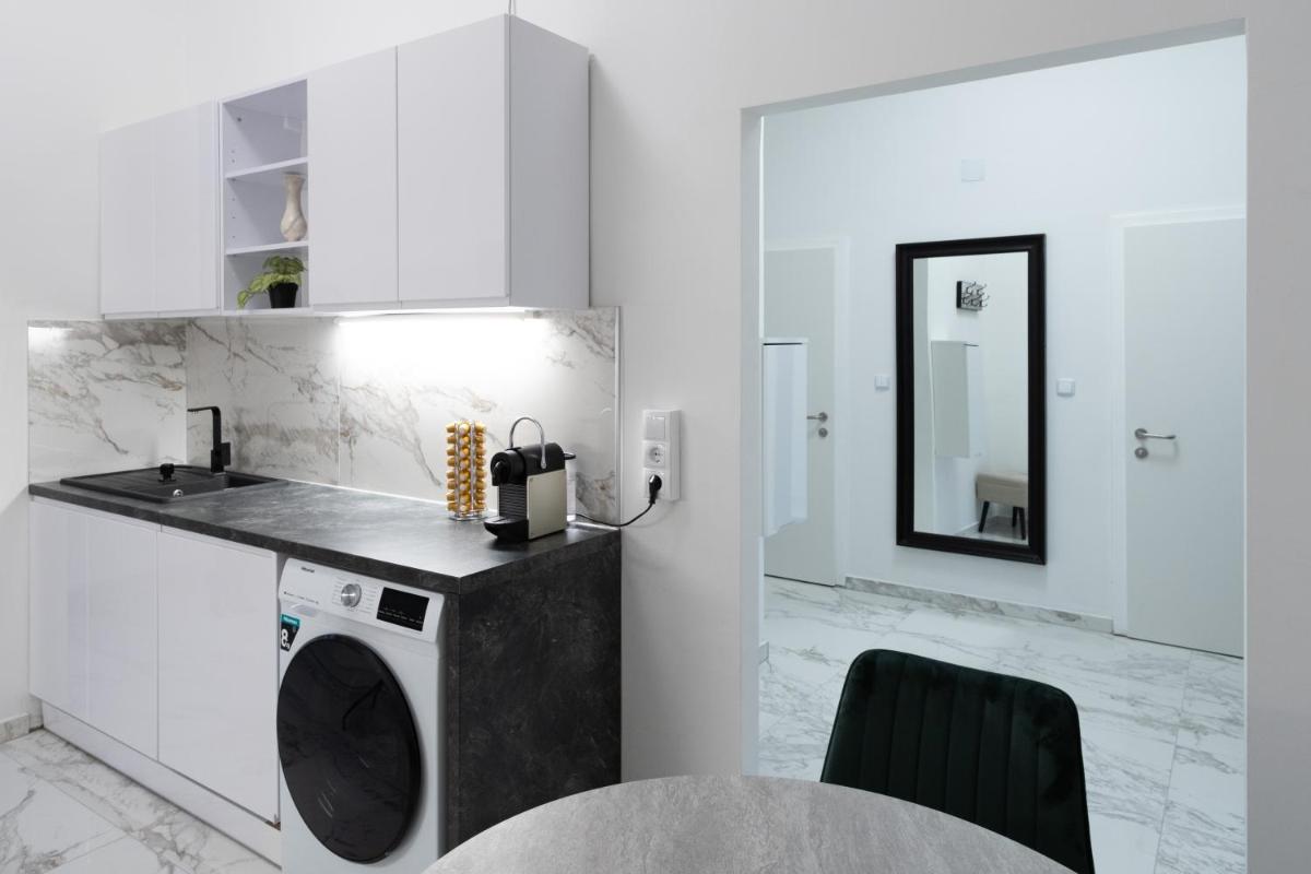 Central Apartment next to Hauptbahnhof Hbf - image 7